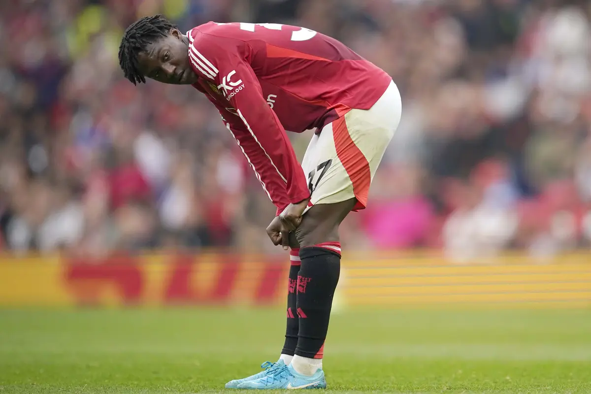 Foto: Momen MU Babak Belur Dihajar Liverpool di Liga Inggris, Fans Setan Merah Pulang Duluan