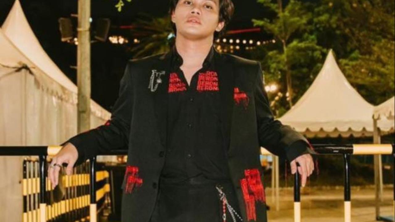 10 Fakta Unik dan Menarik tentang Rizky Febian, Saat kecil Pernah Tidur dalam Gong