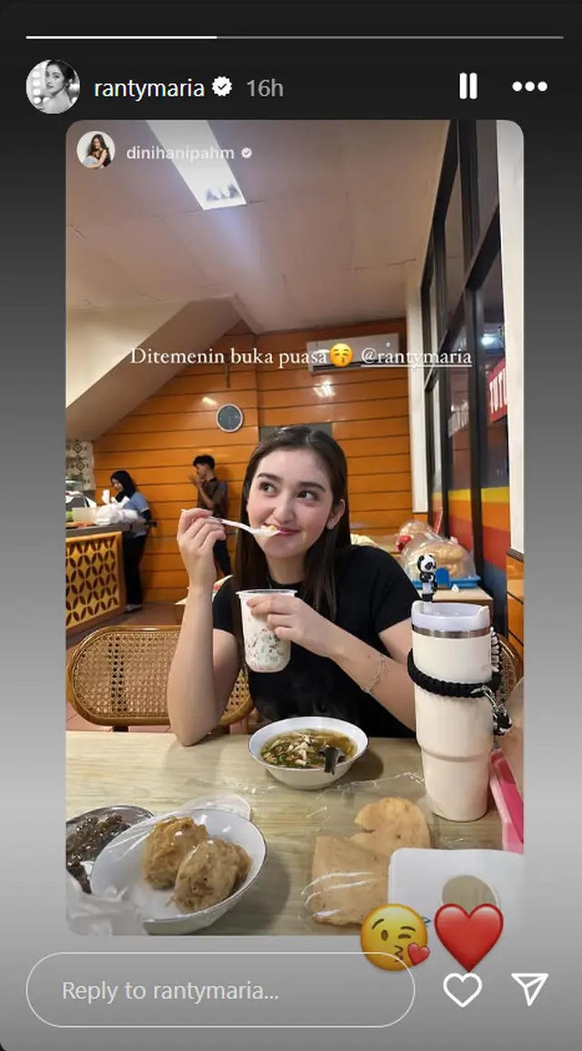 6 Potret Artis Beda Agama Temani Kekasih hingga Teman Berkegiatan di Bulan Ramadan