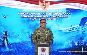 Jepang Kirim 3 Helikopter Bantu Atasi Kebakaran Hutan di Indonesia