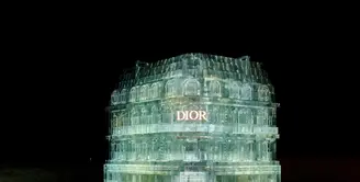 Dior membuka butik pop up butik dengan konsep unik di Resor Danau Songhua di China. [Dior]