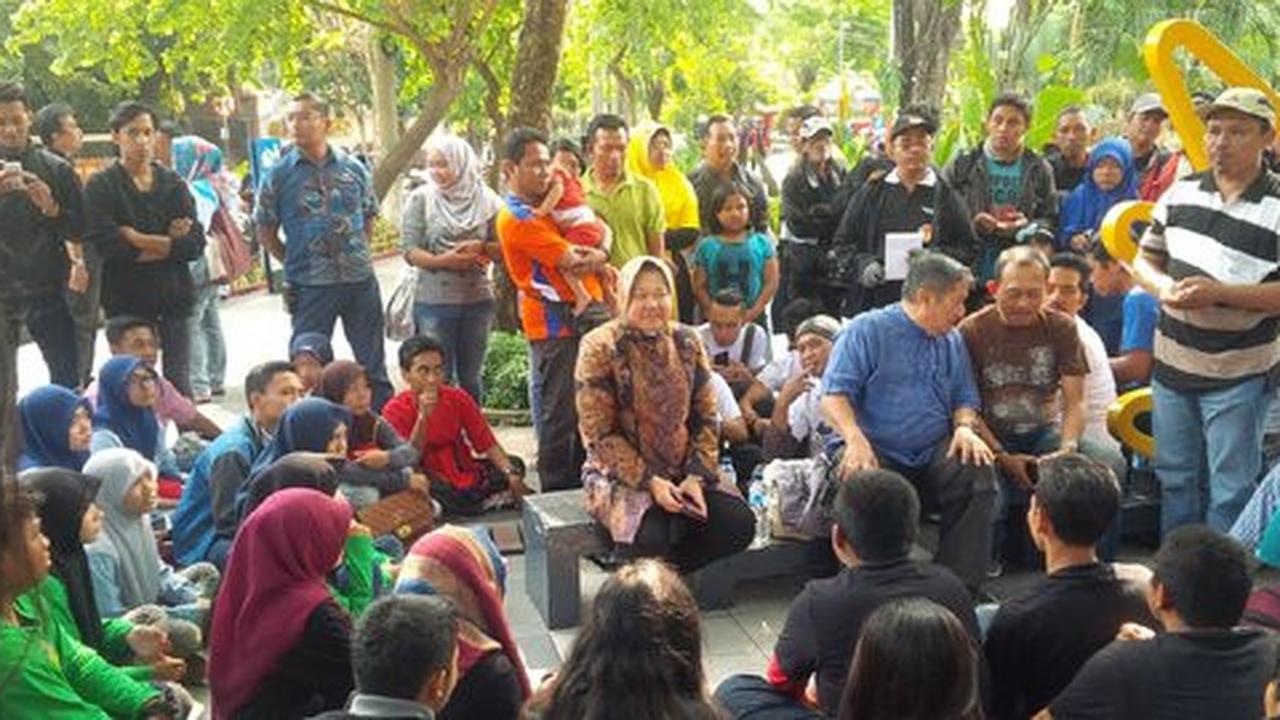 Gaet pemilih muda, Risma dan anak Bung Tomo kumpul di Taman Bungkul