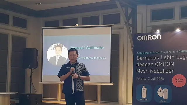 Direktur OMRON Healthcare Indonesia, Tomoaki Watanabe mengatakan mesh nebulizer NE-U300 dirancang rechargeable