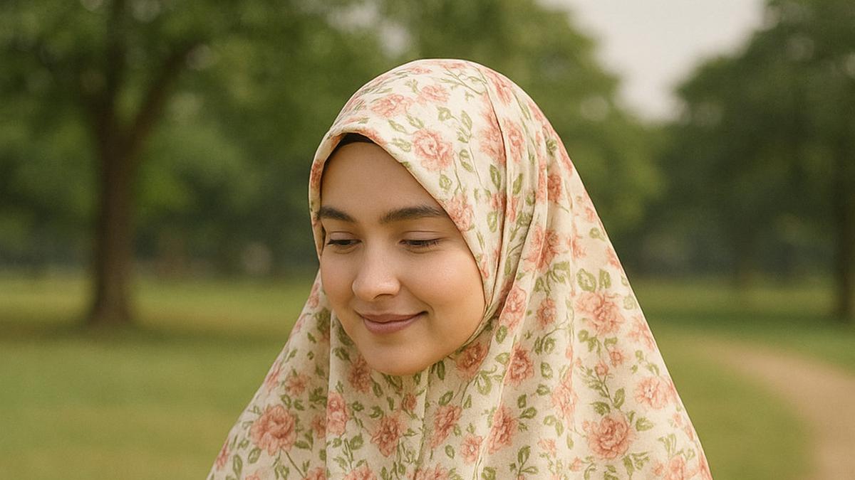 Tampil Lebih Feminin di Tahun 2025, Coba Gamis Motif Bunga, Berikut Panduan Memilihnya