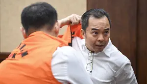 Kasus Suap Pejabat Bea Cukai, Bos Blueray Cargo Divonis 2 Tahun