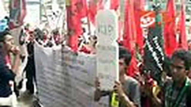 KPK Dikepung Pendemo Antikorupsi