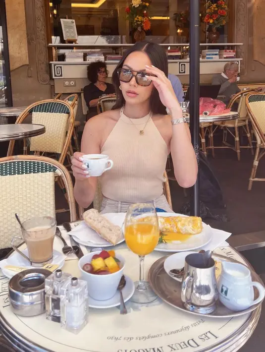 Alyssa Daguise diduga sudah menyandang status jomblo saat ini. Hal itu sempat dikonfirmasi oleh ayahnya sendiri, Richard Daguise pada Juni lalu. (FOTO: instagram.com/alyssadaguise/)