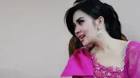 Syahrini Pamer Foto-foto Mesra Bareng Dash Berlin
