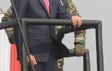 VIDEO: Jokowi Bangga TNI Paling Dipercaya Rakyat