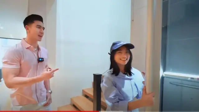 Rumah pertama Verrel Bramasta. (Foto: YouTube/Fuji An)