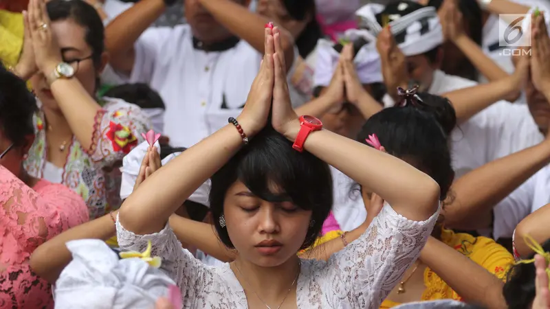 Jelang Perayaan Nyepi, Umat Hindu di Jakarta Jalani Ritual Tawur Kesanga