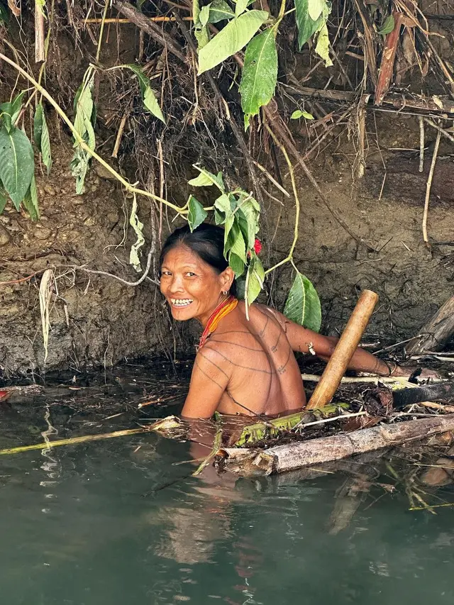 Suku Mentawai
