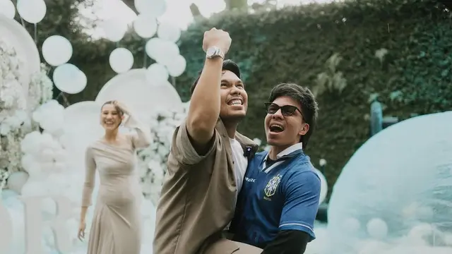 Potret Bahagia Thariq Halilintar saat Tahu Calon Anak Pertama Laki-Laki (credit: instagram/thariqhal