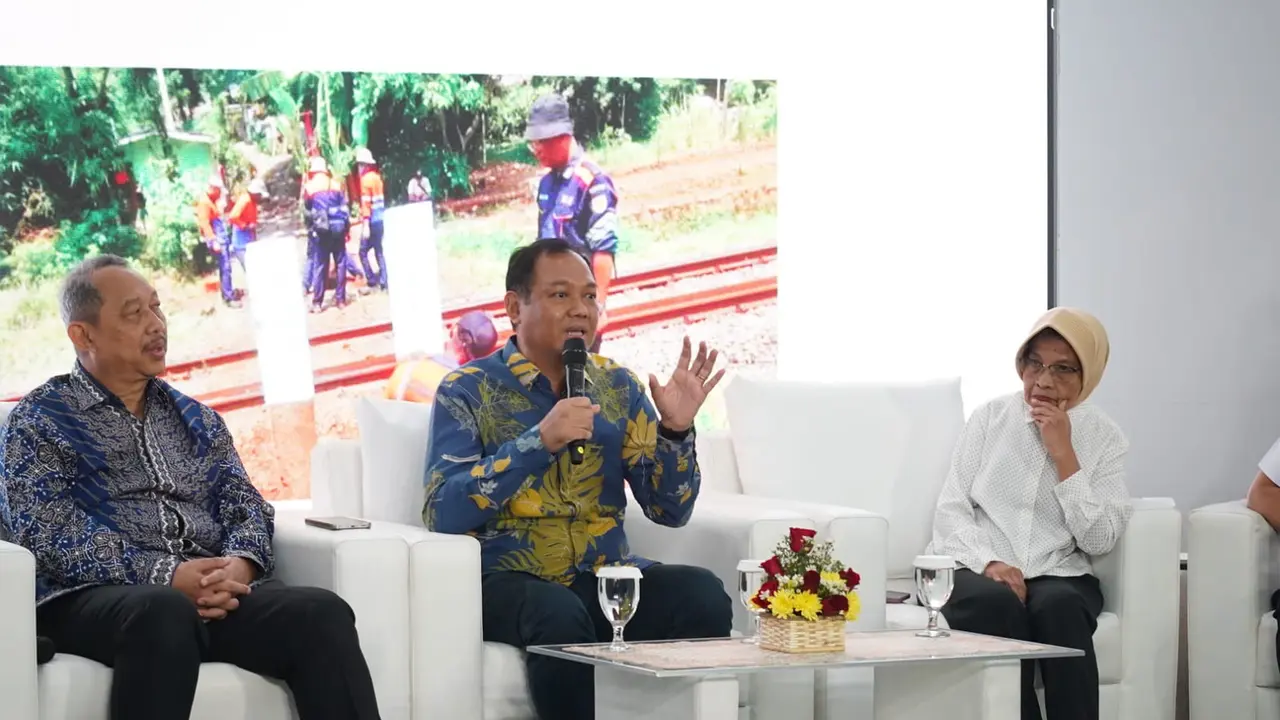 Diskusi terfokus bertajuk “Tata Kelola Perlintasan Kereta Api: Tantangan, Solusi, dan Komitmen Bersama” di Jakarta. (Istimewa)