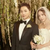 Pernikahan Taeyang dan Min Hyo Rin. (Soompi)