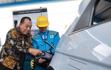 PLN Resmikan SPKLU Center Pertama di Jatim, Perkuat Ekosistem Kendaraan Listrik