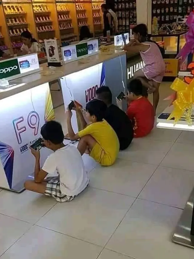 Kelakuan Absurd Kids Zaman Now, Bikin Ngakak Sekaligus Ngelus Dada