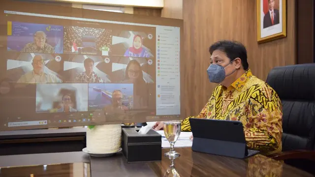 Pertemuan virtual antara Menteri Koordinator Bidang Perekonomian Airlangga Hartarto dengan American Chambers of Commerce in Indonesia (AmCham) telah diselenggarakan pada hari Rabu tanggal 20 Juli 2022. (Dok ekon.go.id)