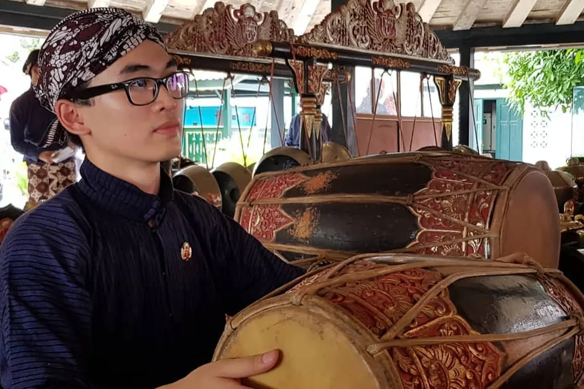Cerita Mahasiswa UGM Tekuni Karawitan sampai Mentas di Kraton Jogja