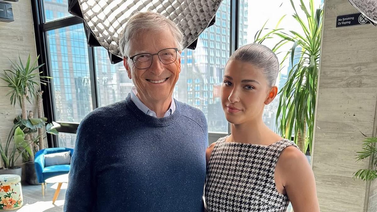 Mengenal Putri Bungsu Bill Gates, Phoebe yang Memiliki Bisnis Aplikasi Belanja Baju Bekas Tanpa Kucuran Dana Orangtua