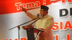 Prabowoa berpidato tentang kondisi Indonesia yang kini sangat memprihatinkan. Tapi, Prabowo menegaskan pandangannya itu bukan bagian dari ajakan makar.