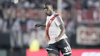 Bek Berbakat River Plate Tertarik Pindah ke Barcelona