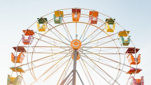 Wahana Kincir Ria Beroperasi di Times Square New York, Yang Sudah Divaksinasi Bisa Naik Gratis