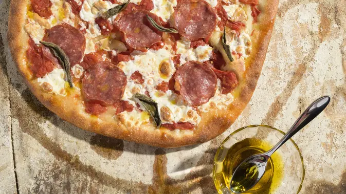 Ultah ke-50, Merek Pizza Beku Ini Bikin Adonan dengan 50 Topping