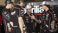 Dua pembalap Aprilia, Jorge Martin dan Marco Bezzecchi. (Mirco Lazzari gp / GETTY IMAGES NORTH AMERICA / Getty Images via AFP)