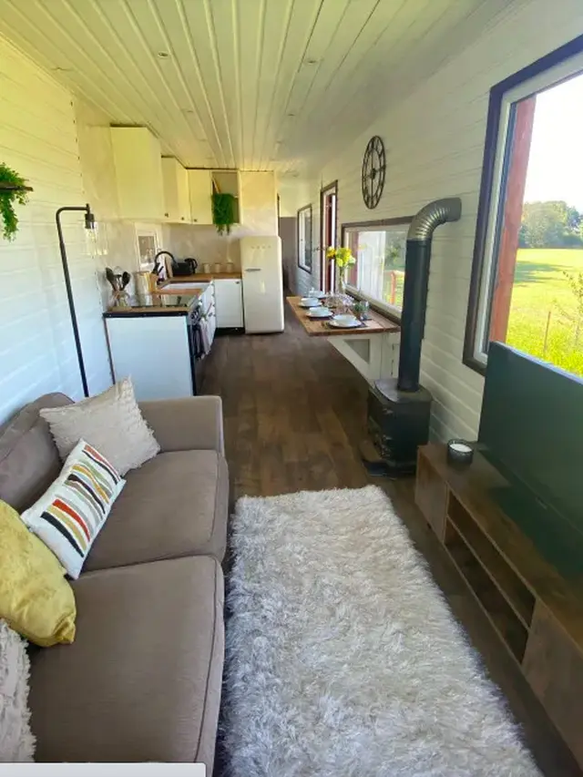 Rumah dari truk trailer