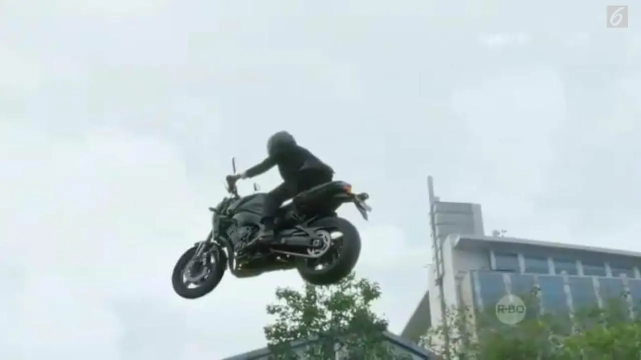 [Bintang] Jadi Stuntman Presiden Jokowi, Ini 5 Foto Keren Saddum So