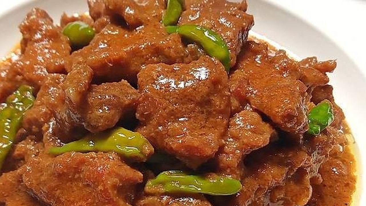 Resep Semur Ayam Simpel tapi Bumbunya Medok dan Rasanya Enak
