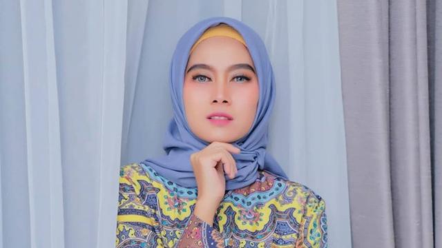 Pemain Indosiar Yang Berhijab / Pemain Sinetron Wanita Kisah Nyata Indosiar Https Ift Tt 38oliwv ...