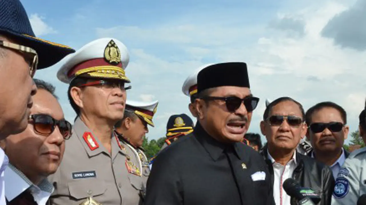 Komisi V DPR RI melakukan tinjauan langsung ke lapangan guna memastikan segala persiapan terkait arus mudik tahun 2017.
