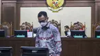 Bekas Ketua Pengadilan Negeri Jakarta Selatan, yang pernah menjabat Wakil Ketua Pengadilan Negeri Jakarta Pusat, Muhammad Arif Nuryanta saat menjalani sidang pembacaan dakwaan di Pengadilan Tindak Pidana Korupsi (Tipikor) Jakarta, Rabu (20/8/2025). (merdeka.com/Arie Basuki)