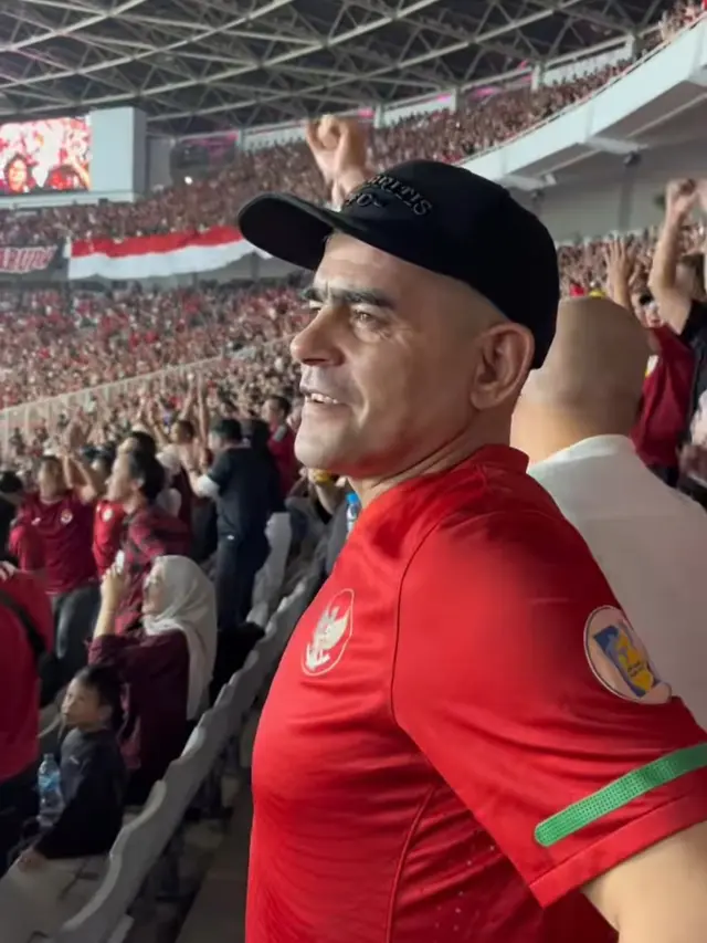 Cristian Gonzales Nonton Timnas
