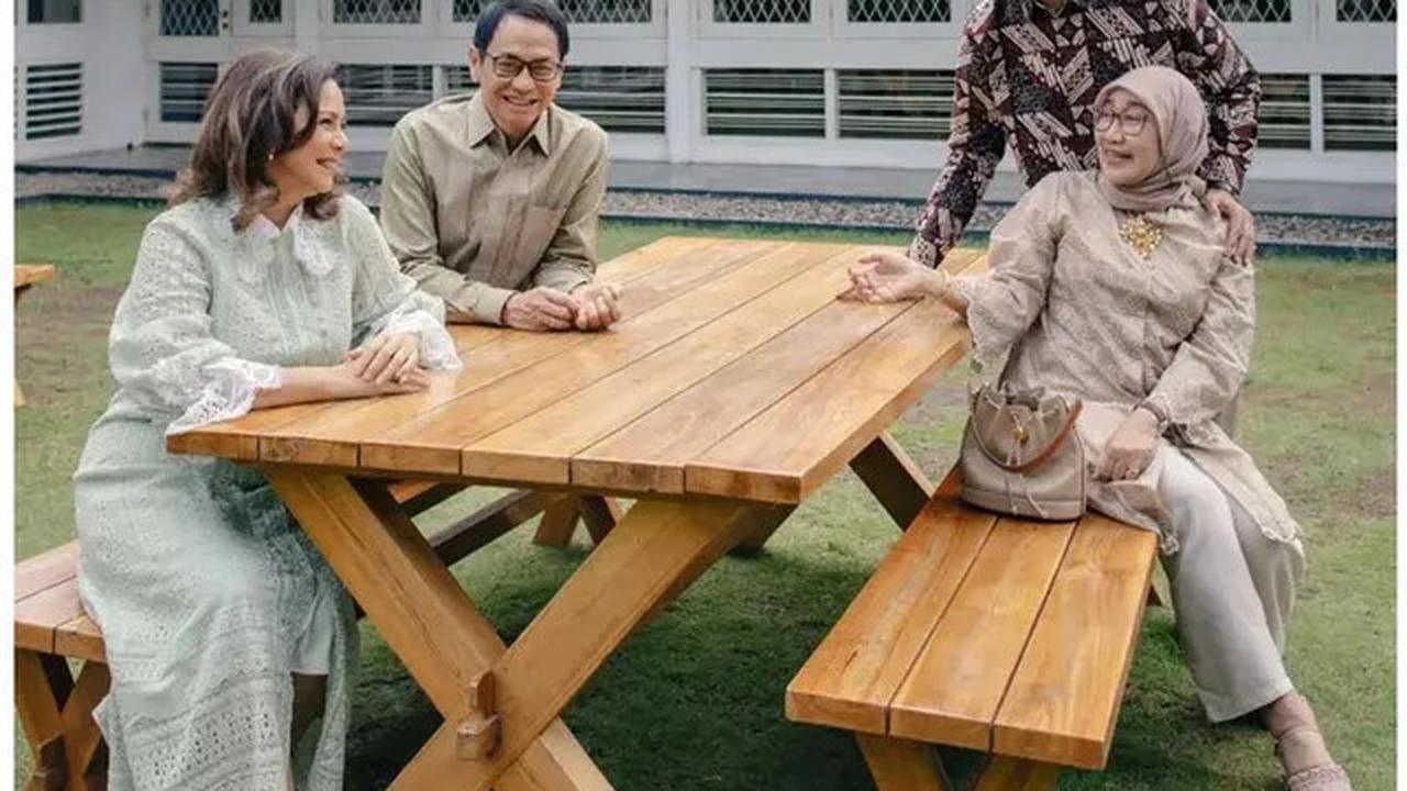 7 Potret Penampilan Awet Muda Addie MS dan Memes di Momen Lamaran Tristan Juliano