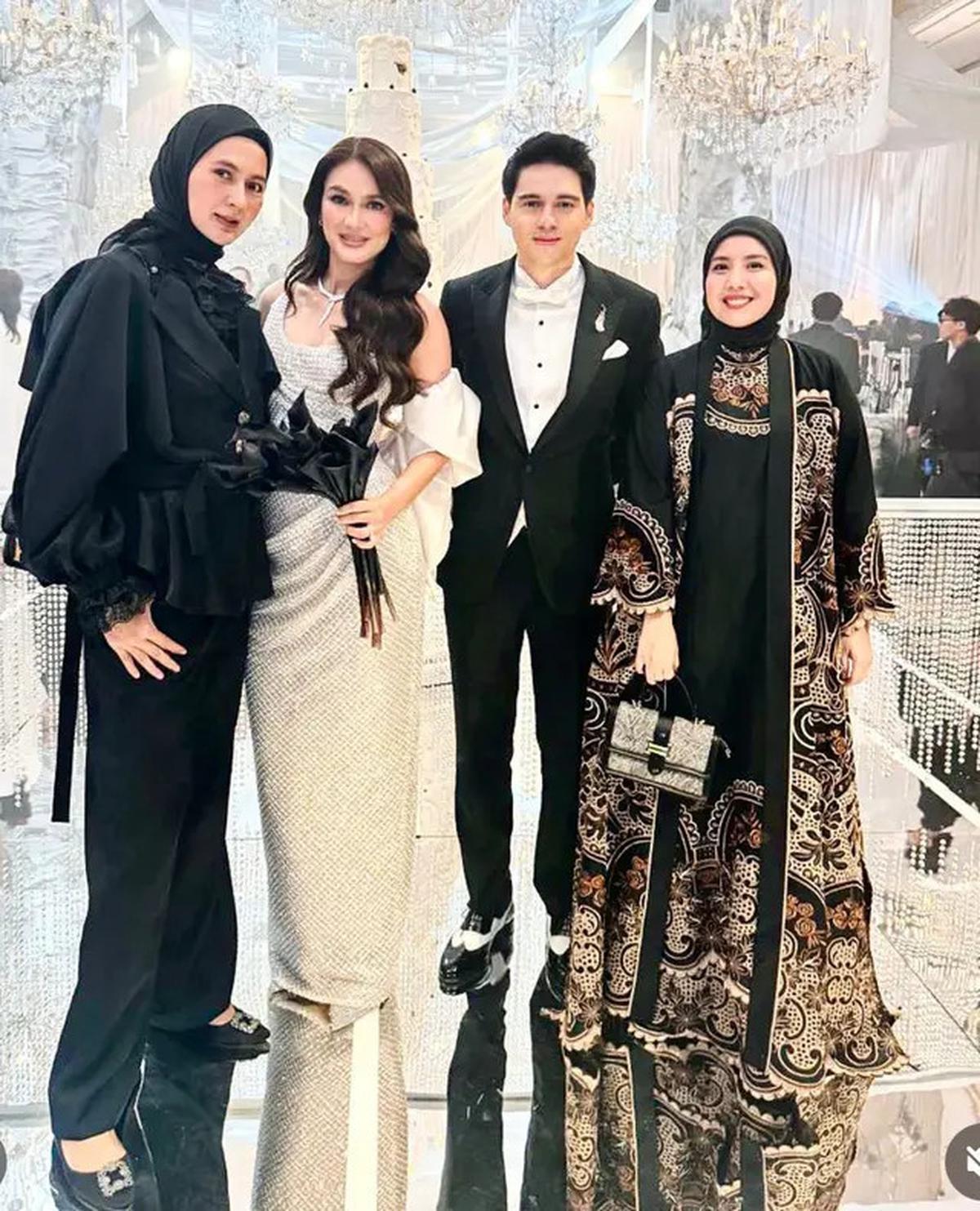 Potret Buket Bunga Hitam Unik Calla Lilly di Resepsi Luna Maya, Ini Makna di Baliknya