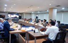 Respons Cepat Pemerintah: Luhut Bahas Tujuh Desakan Darurat Ekonomi dengan Aliansi Ekonom