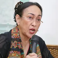 Preskon Permohonan maaf Sukmawati Soekarnoputri terkait puisi Indonesia (Nurwahyunan/bintang.com)