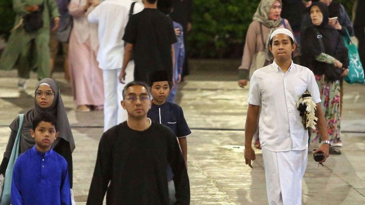 Di pandangan umat Muslim DKI Jakarta, momen salat Tarawih di Masjid Istiqlal ini sangat istimewa. Foto: Liputan6.com / Angga Yuniar
