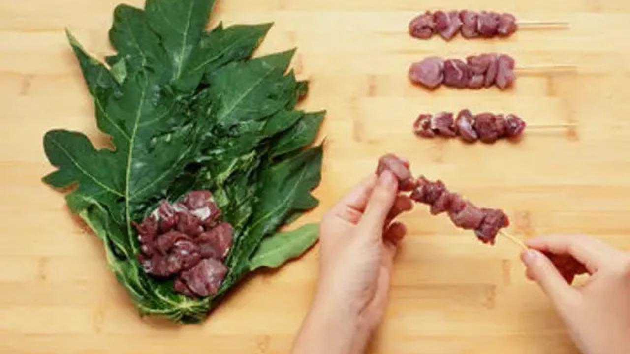 Pakai Bahan-Bahan Sederhana, Ini Cara Merebus Daging Sapi yang Keras Jadi Empuk