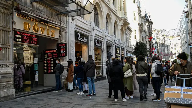 Lira Anjlok, Begini Kondisi Money Changer di Turki