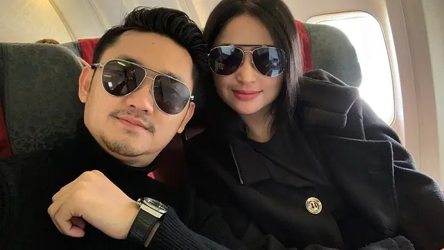 Dewi Perssik dan Angga Wijaya