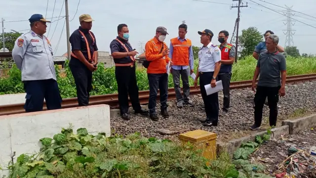 Pemerintah Probolinggo bangun palang pintu perlintasan kereta api Tekan angka kecelakaan (Istimewa)