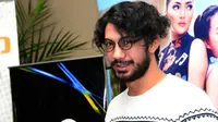 Totalitas Akting, Reza Rahadian Belajar Saxophone