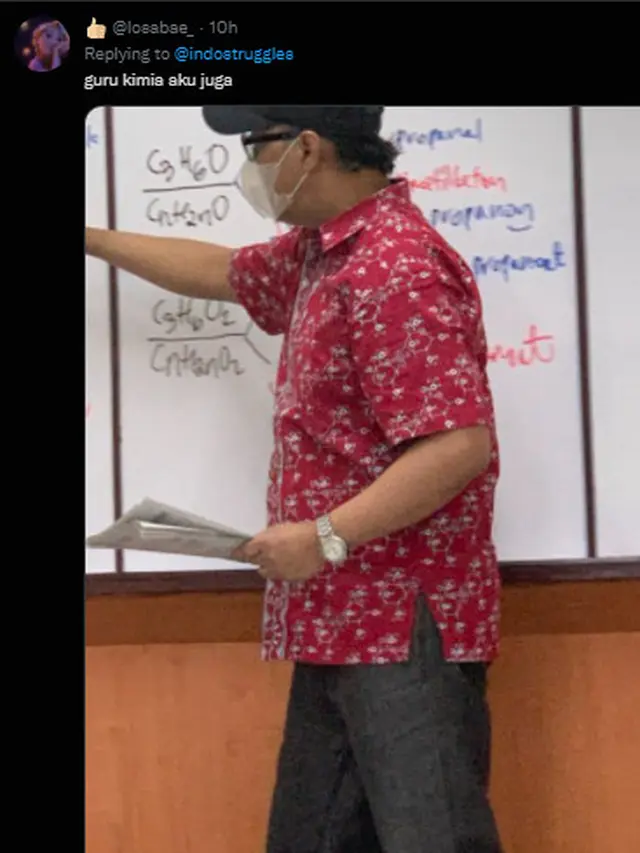 6 Potret Motif Batik Guru Sesuai Mata Pelajarannya Ini Totalitas Banget