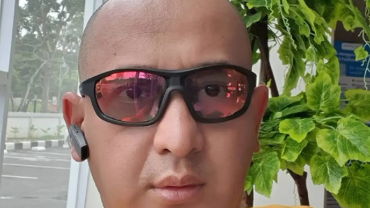 Ustaz Zacky Mirza tampil plontos