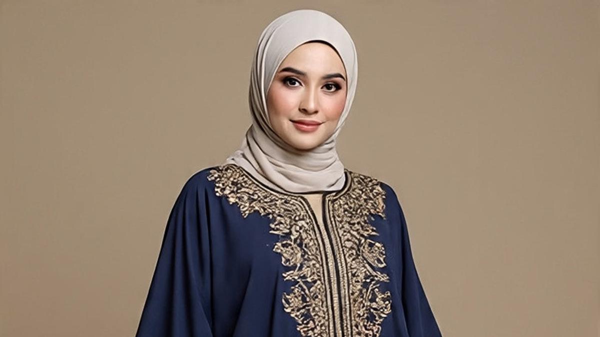 10 Inspirasi Model dan Padu Padan Kaftan untuk Muharaman 2025, Kesan Mewah Penuh Percaya Diri
