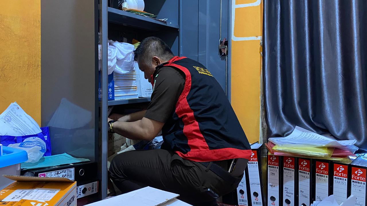 Kantor Bawaslu Mesuji Digeledah terkait Dugaan Korupsi Dana Hibah Pemkab, Apa Bukti yang Ditemukan?